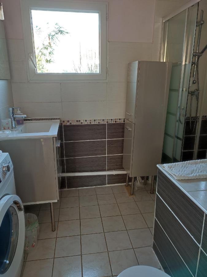 Logement Calme Et Ensoleille Dans Maison De Ville Вильжюиф Экстерьер фото